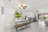 5388 Mendoza Street - Photo 7