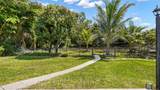 1120 Tropical Way - Photo 14