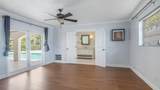 1120 Tropical Way - Photo 15