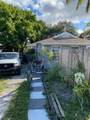 102 28th Way - Photo 2