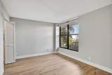7 Royal Palm Way - Photo 14
