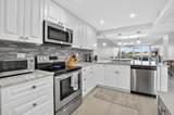 6 Royal Palm Way - Photo 6