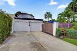 5330 Stonybrook Drive - Photo 3