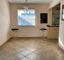 568 Brittany L - Photo 4