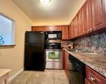 142 Cambridge F - Photo 2