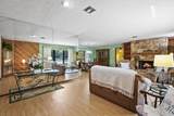 903 Willow Lane - Photo 45