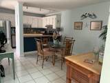 825 Center Street - Photo 15