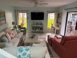 825 Center Street - Photo 3
