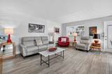 360 Flanders Drive - Photo 3