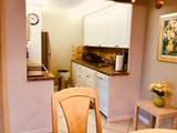 4008 Cornwall A - Photo 2