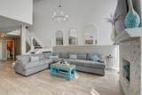 6595 Parkview Drive - Photo 18