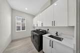 1633 Davis Street - Photo 20