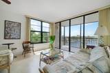 8 Royal Palm Way - Photo 3