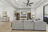 2044 Mosaic Boulevard - Photo 16