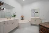 2920 Twin Oaks Way - Photo 20