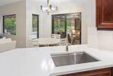 6685 Winding Lake Drive - Photo 12