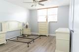 2851 Somerset Drive - Photo 18