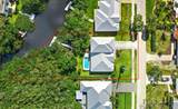 228 Indian Groves Drive - Photo 3