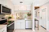 5330 Mendoza Street - Photo 23