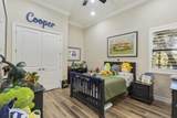 9387 Grand Prix Lane - Photo 22