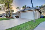 150 Harbor Lake Circle - Photo 2