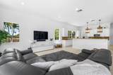 11244 77th Place - Photo 15