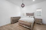 11244 77th Place - Photo 38