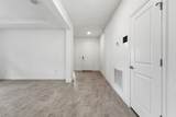 1070 Versailles Avenue - Photo 12
