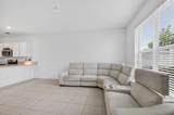 6933 Harbours Edge Avenue - Photo 18
