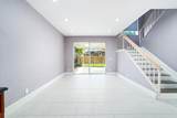 1062 Fairfax Cir - Photo 10