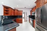 1062 Fairfax Cir - Photo 14