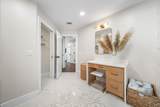 916 37th Court - Photo 32