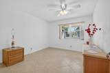 317 Windsor N - Photo 14