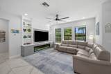 8779 Grand Prix Lane - Photo 32