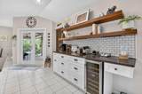 12206 Temple Boulevard - Photo 10