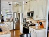 413 Fairway Landing - Photo 10