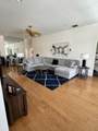 413 Fairway Landing - Photo 9