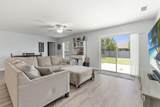 692 Hamberland Avenue - Photo 6