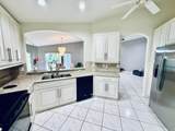 10921 Royal Caribbean Circle - Photo 5