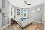 919 Hollywood Boulevard - Photo 22