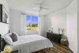 2040 Greenview Shores Boulevard - Photo 7
