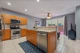 934 42nd Terrace - Photo 3