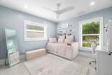 917 36th Court - Photo 32