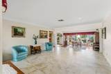 270 5th Terrace - Photo 5