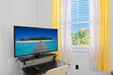720 Sapodilla Avenue - Photo 14
