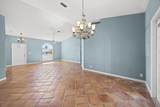 105 Monterey Way - Photo 17