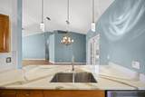 105 Monterey Way - Photo 24