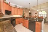 7600 Greenbrier Circle - Photo 10