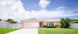 613 Oak Terrace - Photo 1