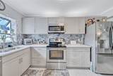 305 Congressional Way - Photo 3